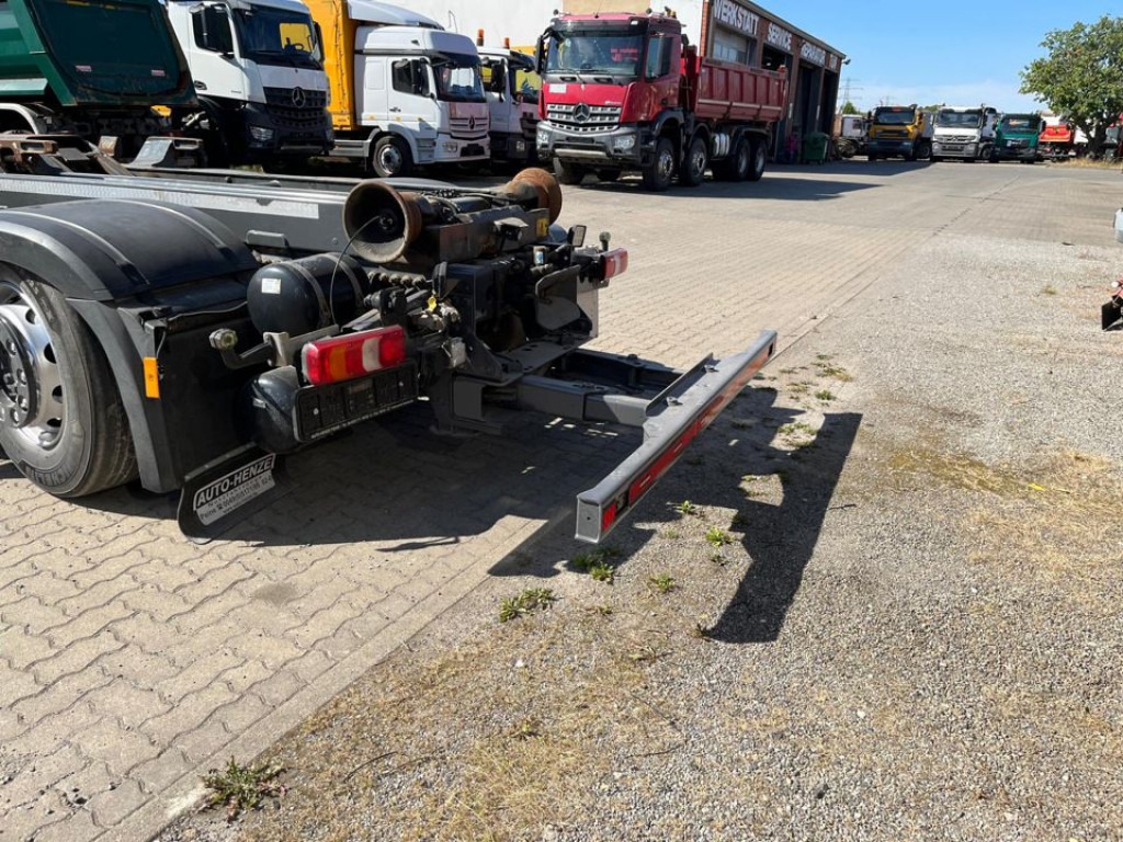 Crédit-bail de MERCEDES-BENZ Actros 2543 L 6x2 Abrollkipper MeillerLenk Lift MERCEDES-BENZ Actros 2543 L 6x2 Abrollkipper MeillerLenk Lift: photos 7 Crédit-bail de MERCEDES-BENZ Actros 2543 L 6x2 Abrollkipper MeillerLenk Lift MERCEDES-BENZ Actros 2543 L 6x2 Abrollkipper MeillerLenk Lift: photos 7