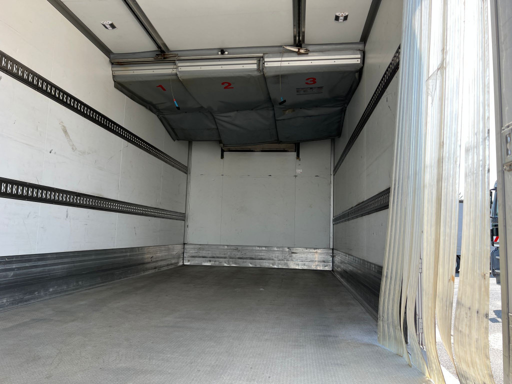 MERCEDES-BENZ Atego 1224 L Kühlkoffer LBW Tiefkühler 6,2m LBW - Camion frigorifique: photos 4 MERCEDES-BENZ Atego 1224 L Kühlkoffer LBW Tiefkühler 6,2m LBW - Camion frigorifique: photos 4