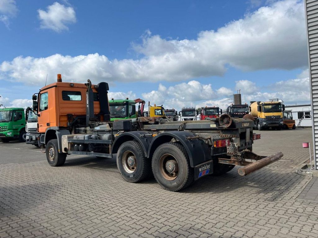 Mercedes-Benz Actros 3336 AK 6x6 Abrollkipper org. nur 84TKM - Camion ampliroll: photos 3 Mercedes-Benz Actros 3336 AK 6x6 Abrollkipper org. nur 84TKM - Camion ampliroll: photos 3