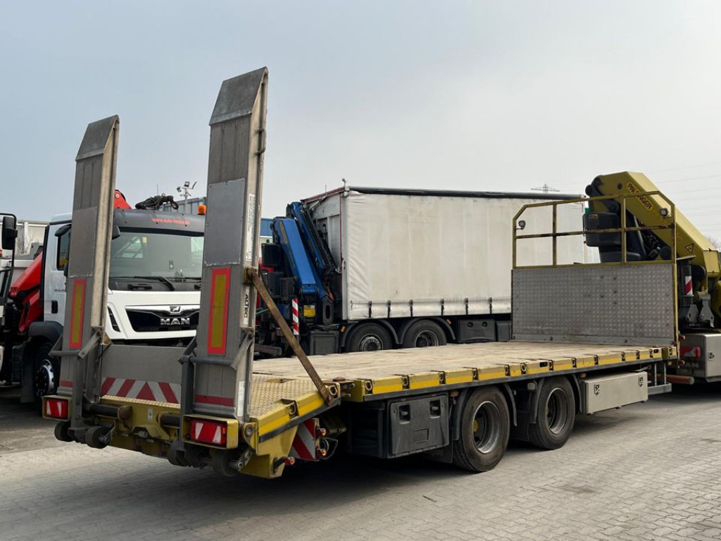 STEHMANN Tandemtieflader ZZP 18 Tiefladeranhänger Twistlock - Remorque porte-engin surbaissée: photos 3 STEHMANN Tandemtieflader ZZP 18 Tiefladeranhänger Twistlock - Remorque porte-engin surbaissée: photos 3