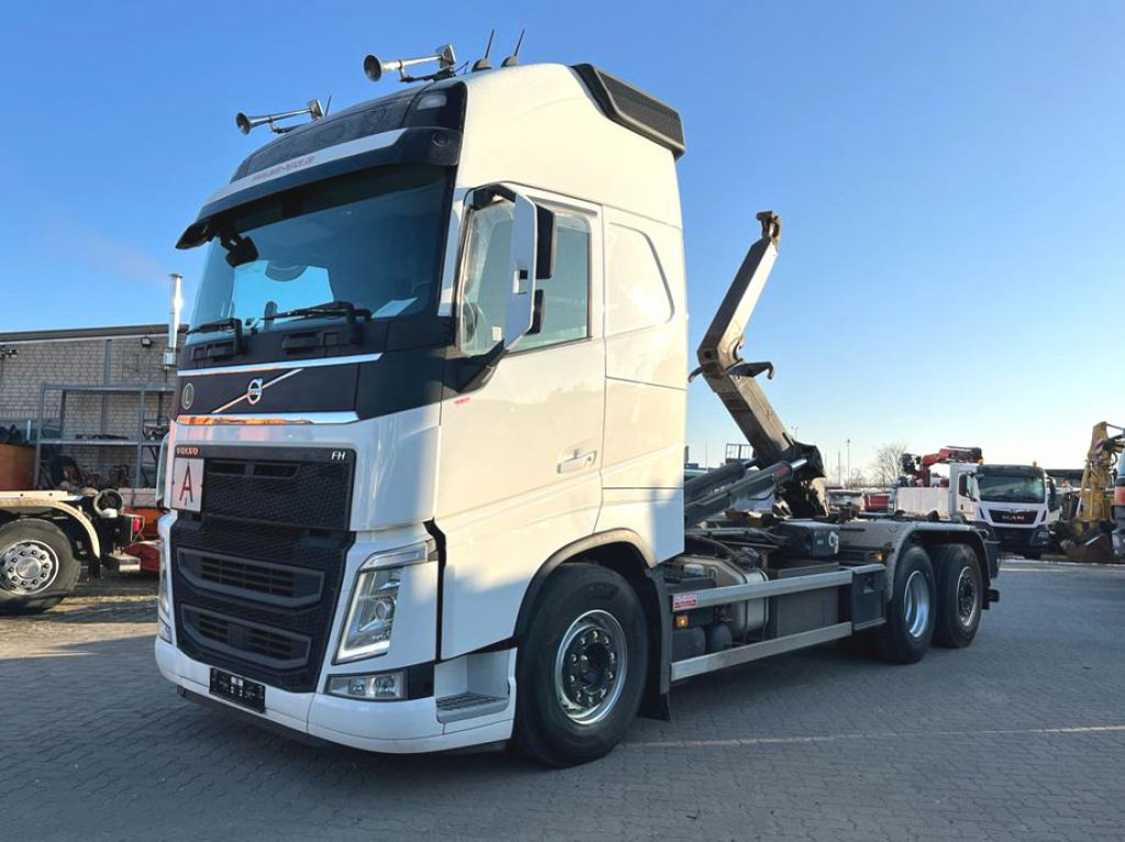 VOLVO (S) Truck FH 500 6x2 Abrollkipper Funkfernbedienung - Camion ampliroll: photos 1 VOLVO (S) Truck FH 500 6x2 Abrollkipper Funkfernbedienung - Camion ampliroll: photos 1