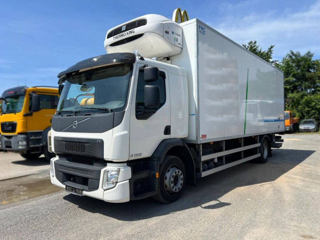 Volvo FE 320 Kühlkoffer LBW Thermokin T 1200R - Camion frigorifique: photos 1 Volvo FE 320 Kühlkoffer LBW Thermokin T 1200R - Camion frigorifique: photos 1