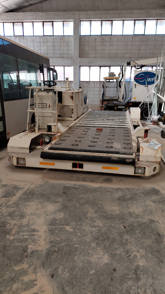 CLT-8 speedloader FMC - Chargeur de fret: photos 1 CLT-8 speedloader FMC - Chargeur de fret: photos 1