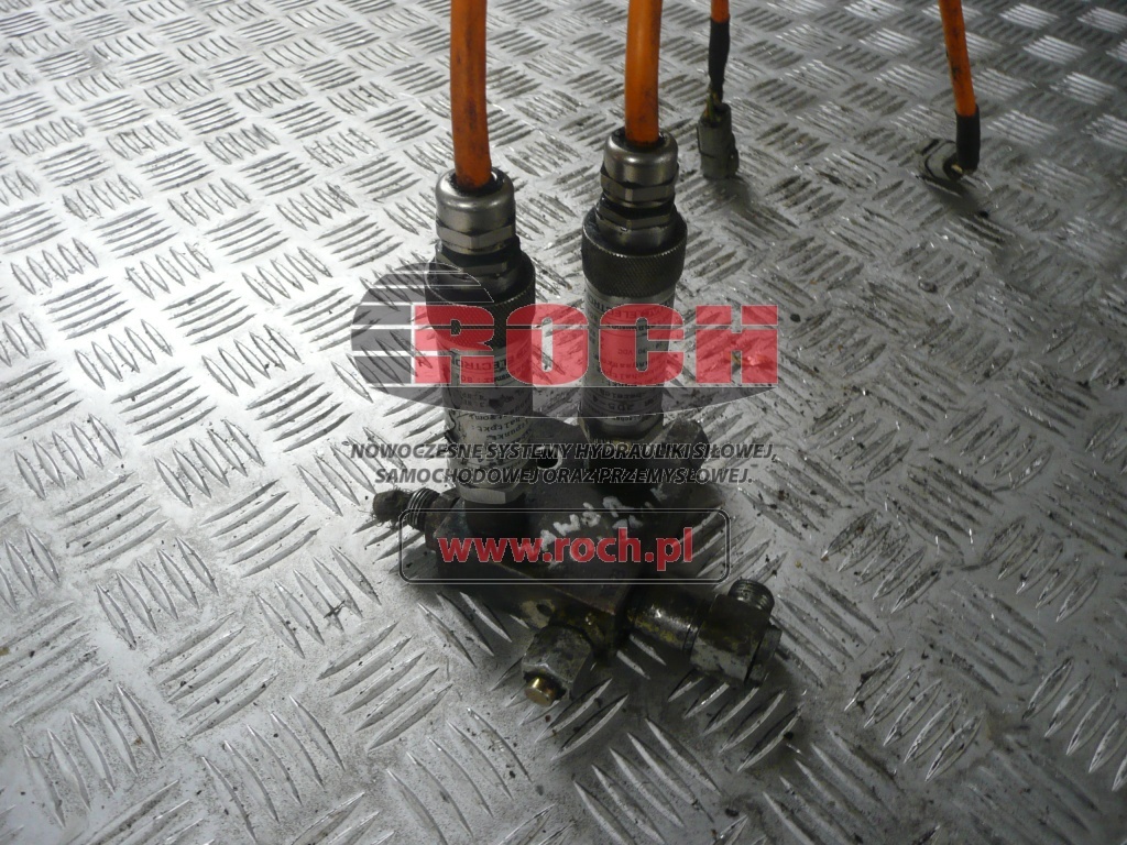 BOSCH BG.06.08 10355231 + EDS 205-4-0-0-001 806B024330 - Valve hydraulique: photos 2 BOSCH BG.06.08 10355231 + EDS 205-4-0-0-001 806B024330 - Valve hydraulique: photos 2