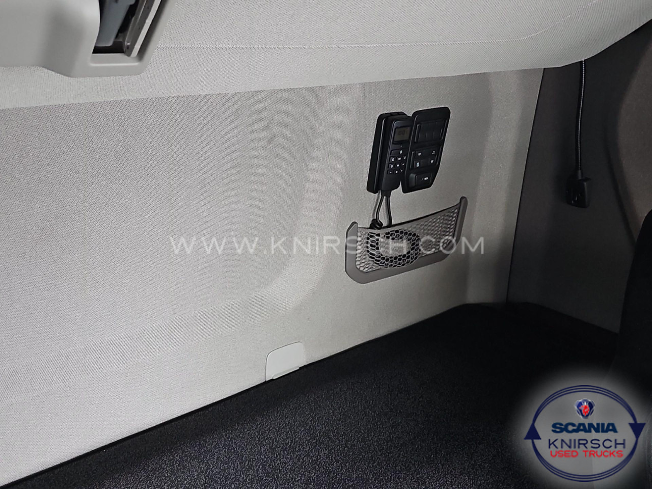 SCANIA R 450 A4x2LA / LED / Sideskirts / ADR AT - Tracteur routier: photos 3 SCANIA R 450 A4x2LA / LED / Sideskirts / ADR AT - Tracteur routier: photos 3