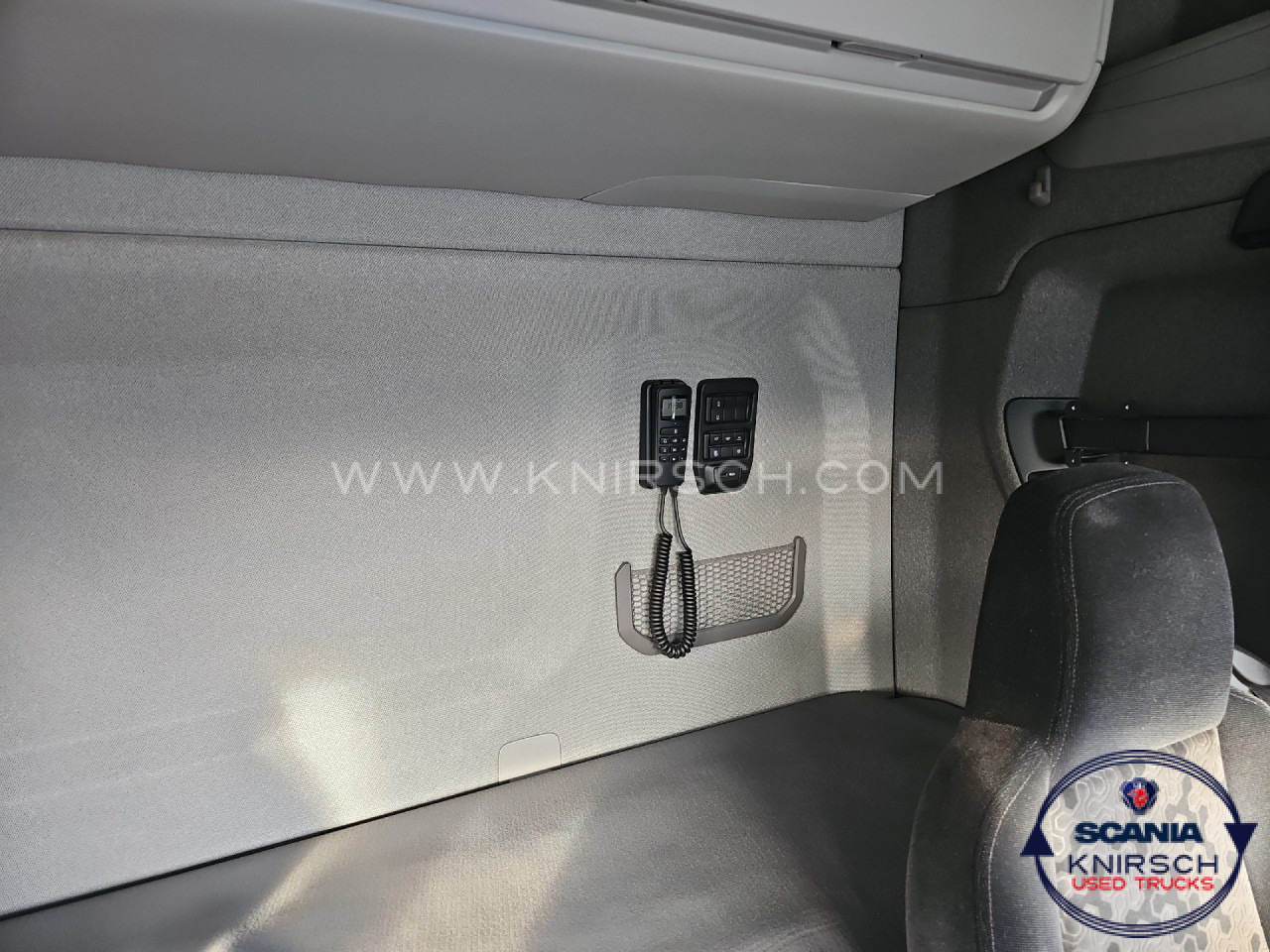 SCANIA R 450 A4x2LA Retarder Standklima - Tracteur routier: photos 3 SCANIA R 450 A4x2LA Retarder Standklima - Tracteur routier: photos 3