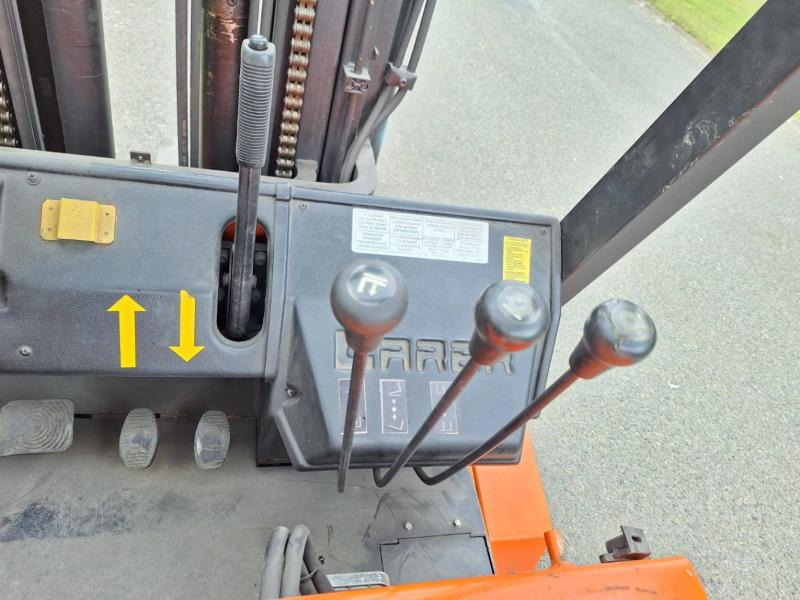 Chariot élévateur électrique Carer R45N5: photos 13 Chariot élévateur électrique Carer R45N5: photos 13