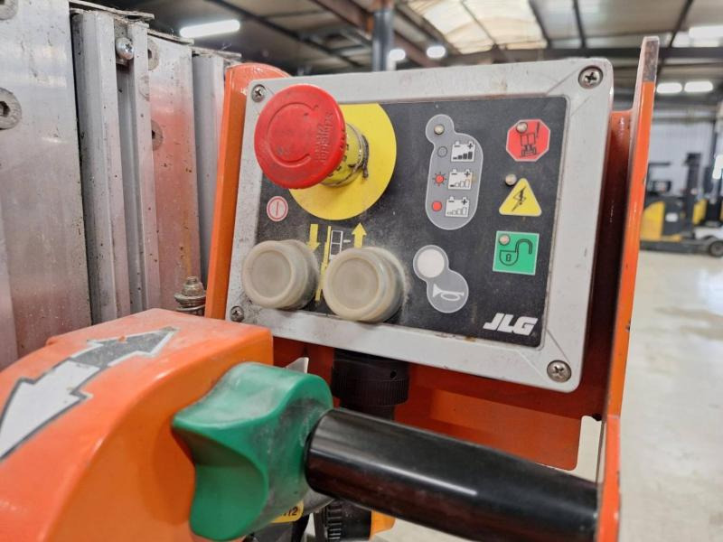 JLG Toucan Duo - Nacelle à mât vertical: photos 5 JLG Toucan Duo - Nacelle à mât vertical: photos 5