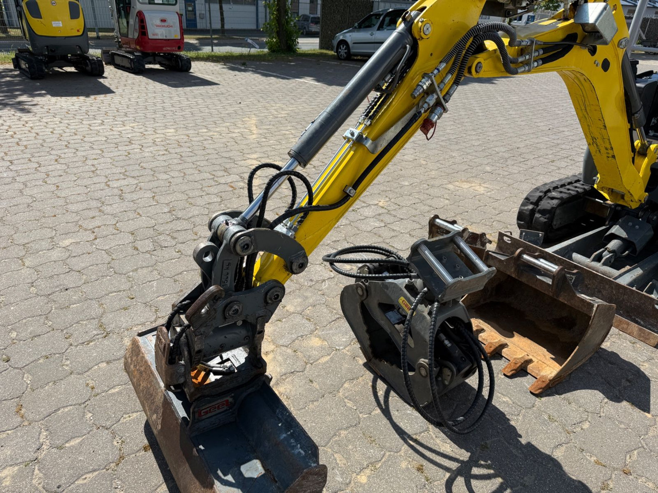 Wacker EZ 17, Bj 21, 820 BH, Tilt, hydr. SW, 3 Löffel - Mini pelle: photos 5 Wacker EZ 17, Bj 21, 820 BH, Tilt, hydr. SW, 3 Löffel - Mini pelle: photos 5