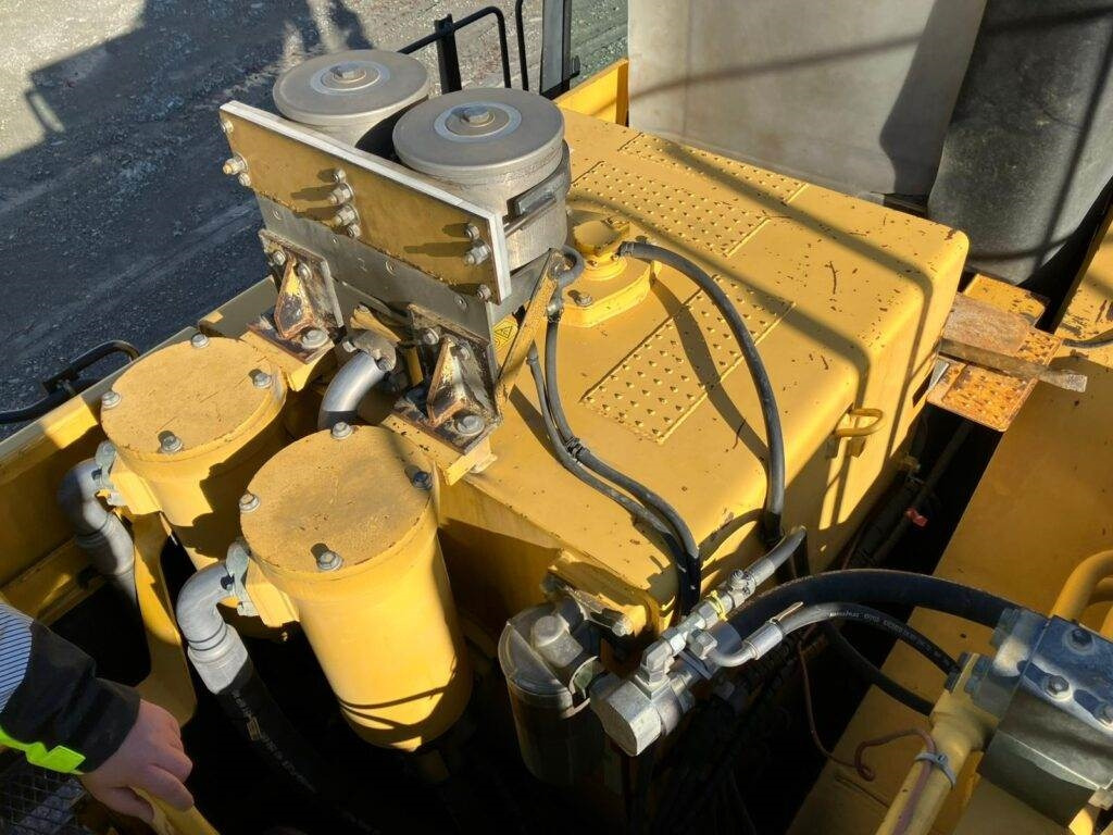 Komatsu PC1250-8 - Pelle sur chenille: photos 5 Komatsu PC1250-8 - Pelle sur chenille: photos 5