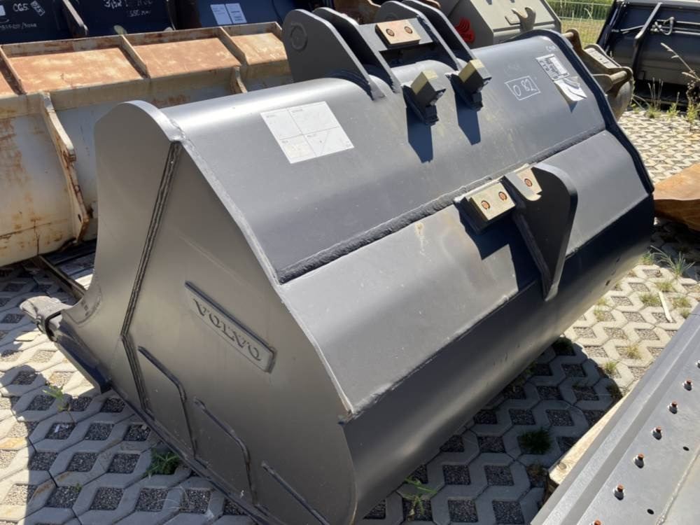 Volvo Tieflöffel mit Zähne S2 - Tractopelle: photos 3 Volvo Tieflöffel mit Zähne S2 - Tractopelle: photos 3