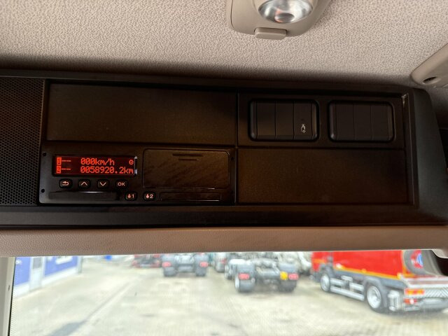 DAF CF 450 FAN 6x2 Pritsche mit Kran HIAB 188 E-6 - Camion grue: photos 4 DAF CF 450 FAN 6x2 Pritsche mit Kran HIAB 188 E-6 - Camion grue: photos 4