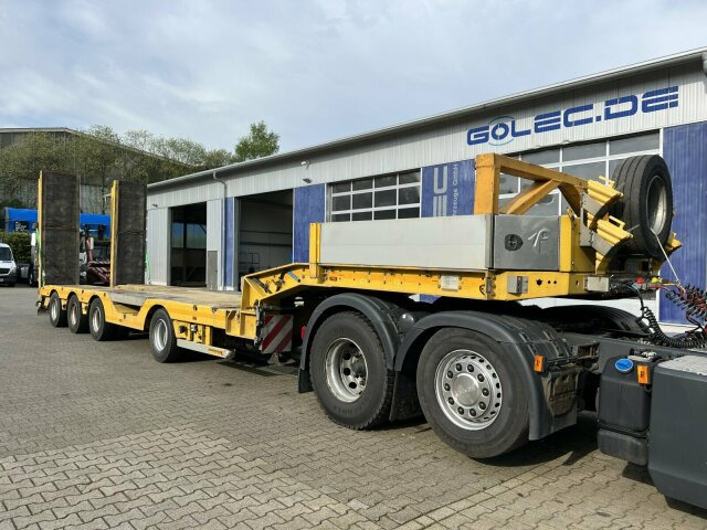 Faymonville F-S44-1ALN Multimax Radmulden Ausziehbar 69,8 T - Semi-remorque surbaissé: photos 1 Faymonville F-S44-1ALN Multimax Radmulden Ausziehbar 69,8 T - Semi-remorque surbaissé: photos 1