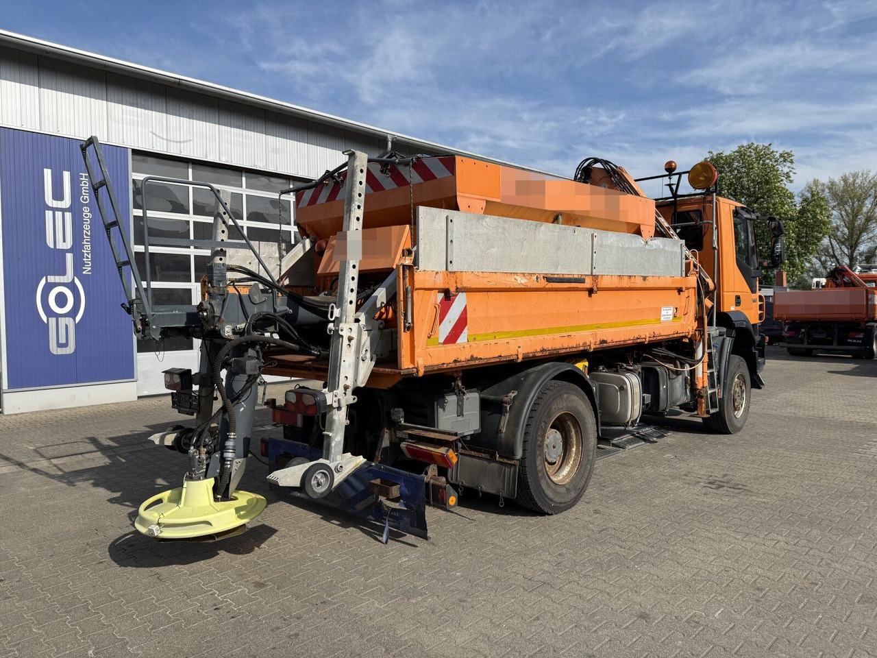 Iveco TRAKKER Kipper Kran TEREX 85.2 Salzstreuer - Camion benne, Camion grue: photos 3 Iveco TRAKKER Kipper Kran TEREX 85.2 Salzstreuer - Camion benne, Camion grue: photos 3