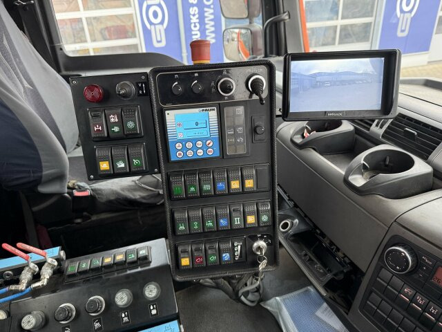 MAN TGM 18.340 Kehrmaschine FAUN VIAJET 6 HD 200 bar - Balayeuse de voirie: photos 4 MAN TGM 18.340 Kehrmaschine FAUN VIAJET 6 HD 200 bar - Balayeuse de voirie: photos 4