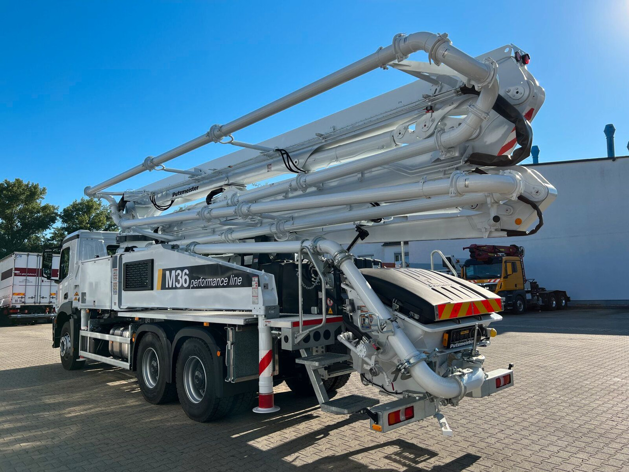 Mercedes-Benz AROCS 2640 6x4 E6 Betonpumpe Putzmeister 36-4 M - Camion pompe: photos 5 Mercedes-Benz AROCS 2640 6x4 E6 Betonpumpe Putzmeister 36-4 M - Camion pompe: photos 5