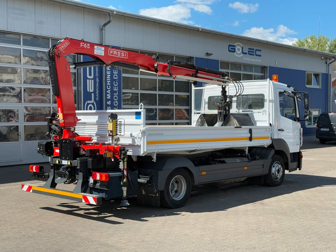 Mercedes-Benz ATEGO 818 4x2 Euro 6 Kipper Kran FASSI F65B.0.22 - Utilitaire benne: photos 5 Mercedes-Benz ATEGO 818 4x2 Euro 6 Kipper Kran FASSI F65B.0.22 - Utilitaire benne: photos 5
