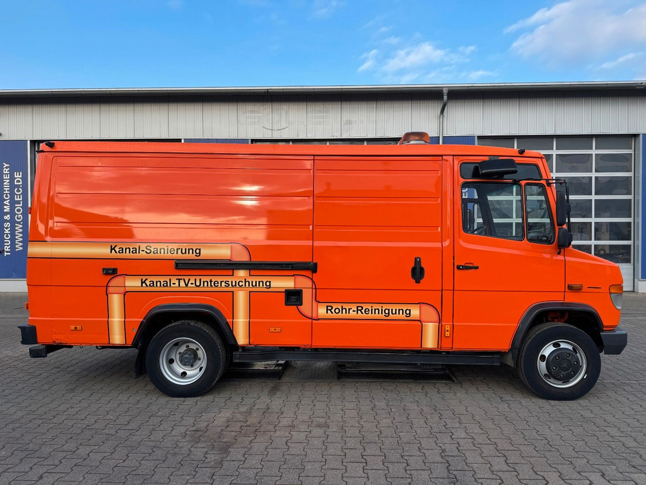 Mercedes-Benz Vario 818D Kanalreiniger Rockstroh Drain Jet 100 - Camion hydrocureur: photos 3 Mercedes-Benz Vario 818D Kanalreiniger Rockstroh Drain Jet 100 - Camion hydrocureur: photos 3