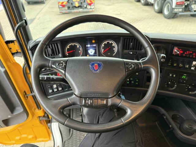 Scania R500 8x4 Kanalreiniger Kombi MÜLLER CM 170 KT - Camion hydrocureur: photos 2 Scania R500 8x4 Kanalreiniger Kombi MÜLLER CM 170 KT - Camion hydrocureur: photos 2