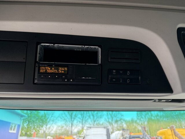 Mercedes-Benz Actros 1843 Sattelzugmaschine 4x2 Kipph. - Tracteur routier: photos 4 Mercedes-Benz Actros 1843 Sattelzugmaschine 4x2 Kipph. - Tracteur routier: photos 4