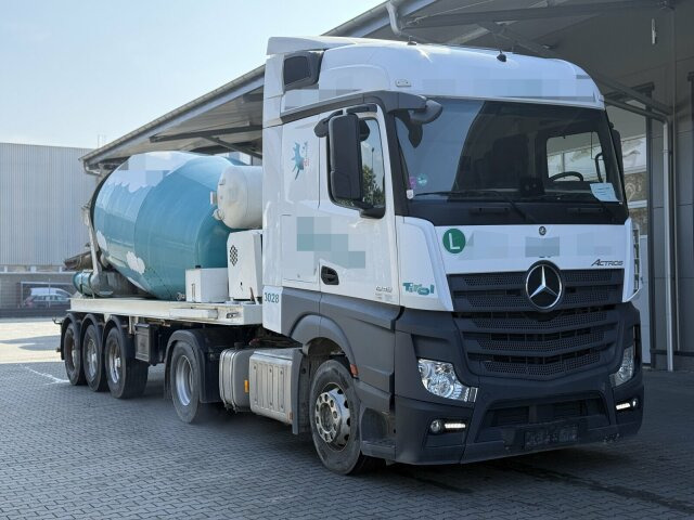 Mercedes-Benz Actros 1845 SZM 4x2 Retarder Kipph. - Tracteur routier: photos 1 Mercedes-Benz Actros 1845 SZM 4x2 Retarder Kipph. - Tracteur routier: photos 1