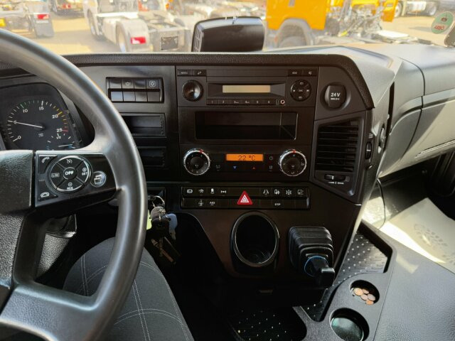 Mercedes-Benz Arocs 1843 4x2 SZM Euro 6 Kipphydraulik - Tracteur routier: photos 3 Mercedes-Benz Arocs 1843 4x2 SZM Euro 6 Kipphydraulik - Tracteur routier: photos 3