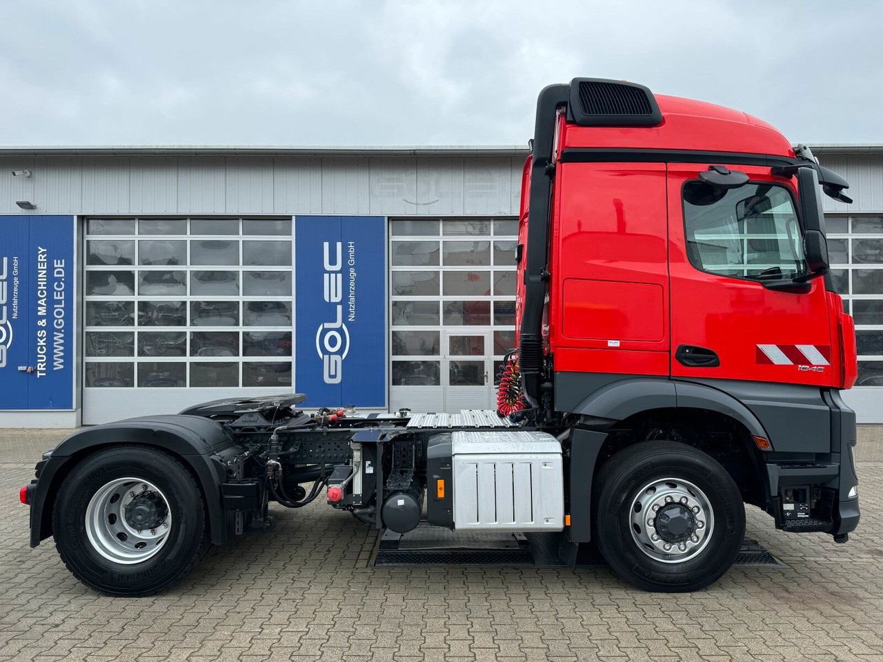 Mercedes-Benz Arocs 1845 LS 4x4 HAD *Kipphyd. Euro6 Blatt/Luft - Tracteur routier: photos 3 Mercedes-Benz Arocs 1845 LS 4x4 HAD *Kipphyd. Euro6 Blatt/Luft - Tracteur routier: photos 3