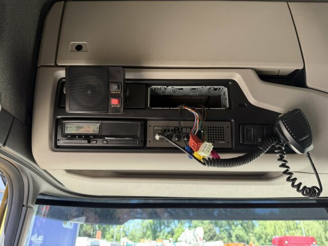 Scania G450 4x2 Euro 6 SZM Kipphydraulik Blatt/ Luft - Tracteur routier: photos 4 Scania G450 4x2 Euro 6 SZM Kipphydraulik Blatt/ Luft - Tracteur routier: photos 4