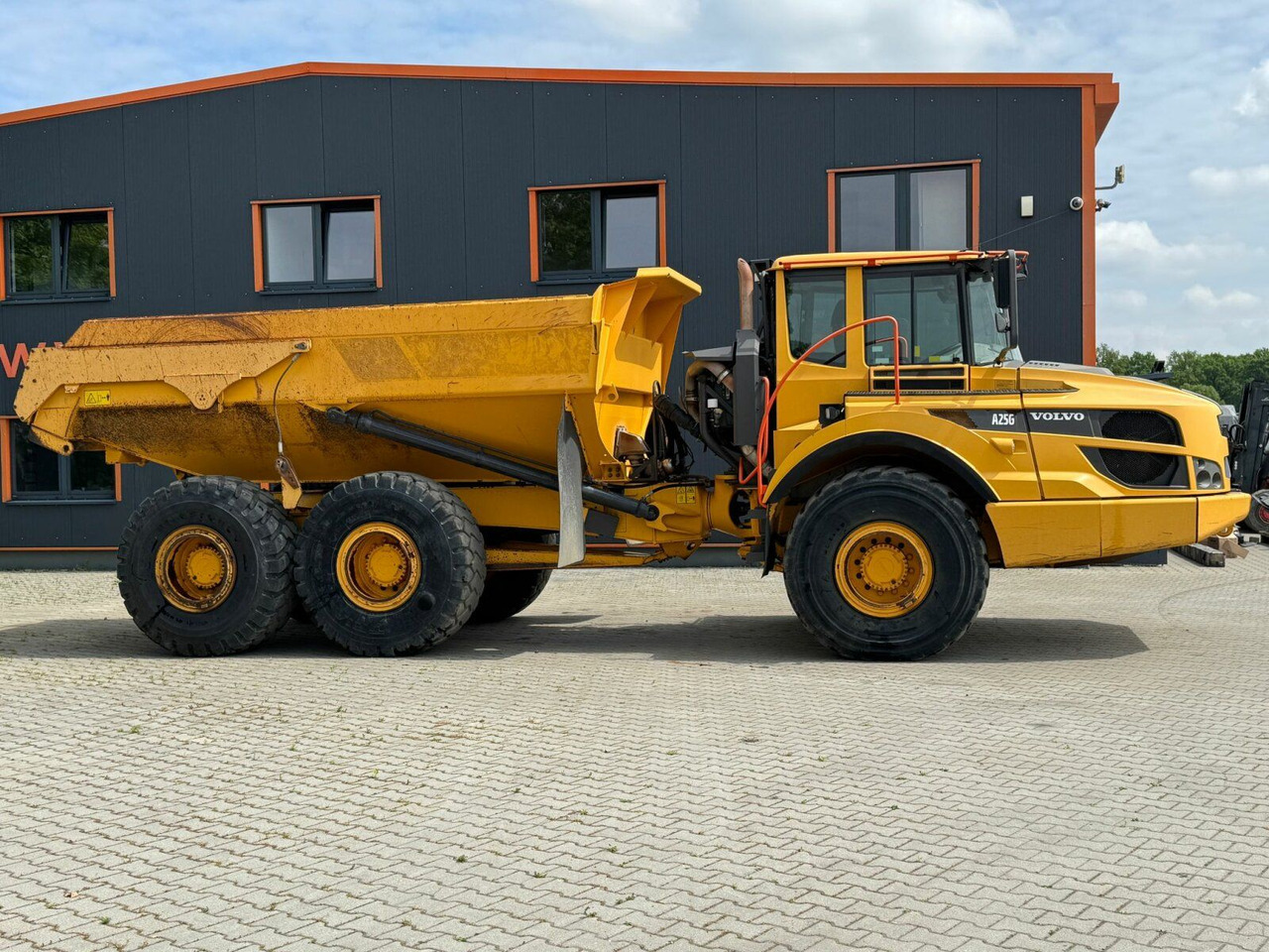 Volvo A25G Dumper 22,5 Ton 11.361 Stunden - Tombereau articulé: photos 4 Volvo A25G Dumper 22,5 Ton 11.361 Stunden - Tombereau articulé: photos 4