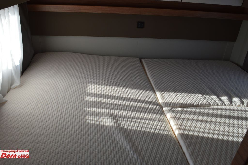 Fourgon aménagé Weinsberg X-CURSION VAN 500 MQ EDITION [PEPPER] Fußbodener: photos 19