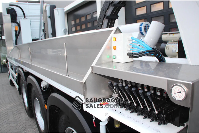 Camion hydrocureur Mercedes-Benz Arocs Amphitec Vortex 11000 Saugbagger: photos 14