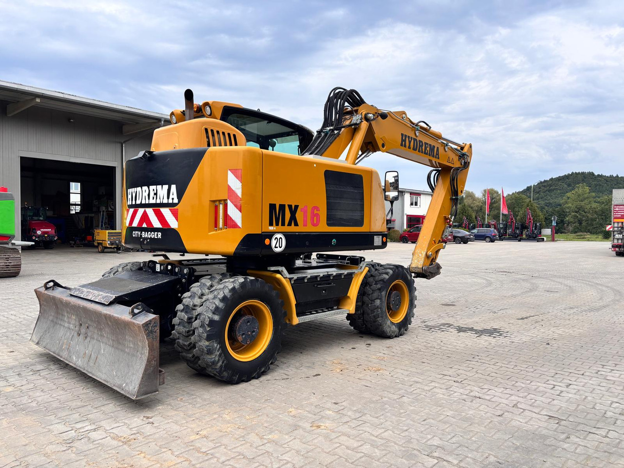 Hydrema MX 16G - Pelle sur pneus: photos 3 Hydrema MX 16G - Pelle sur pneus: photos 3