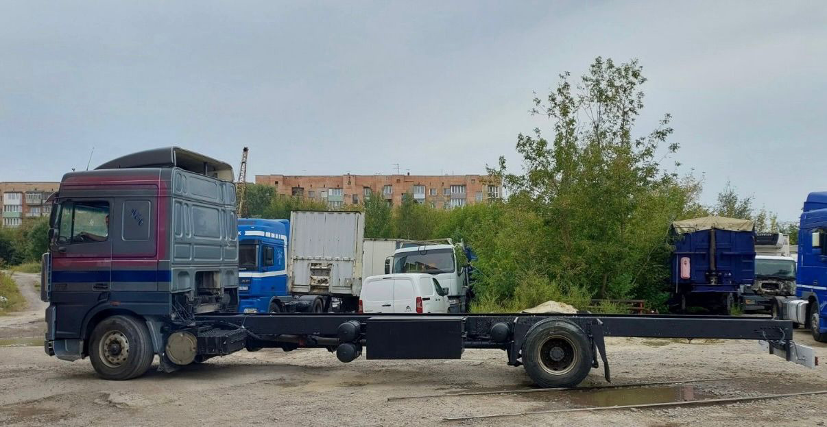 DAF 95XF380 - Châssis cabine: photos 3 DAF 95XF380 - Châssis cabine: photos 3