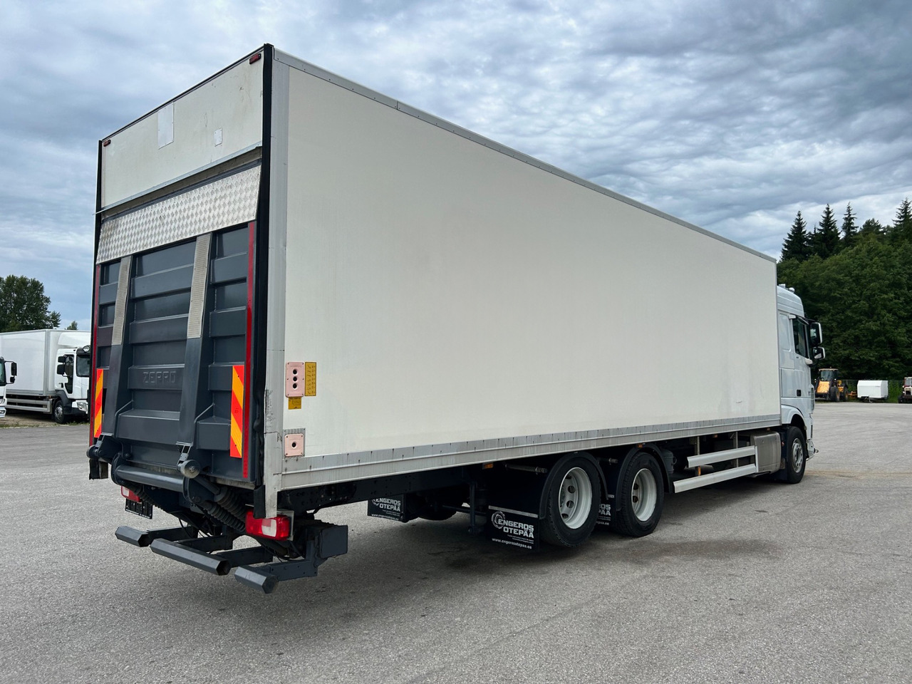 DAF XF510 - Camion frigorifique: photos 4 DAF XF510 - Camion frigorifique: photos 4