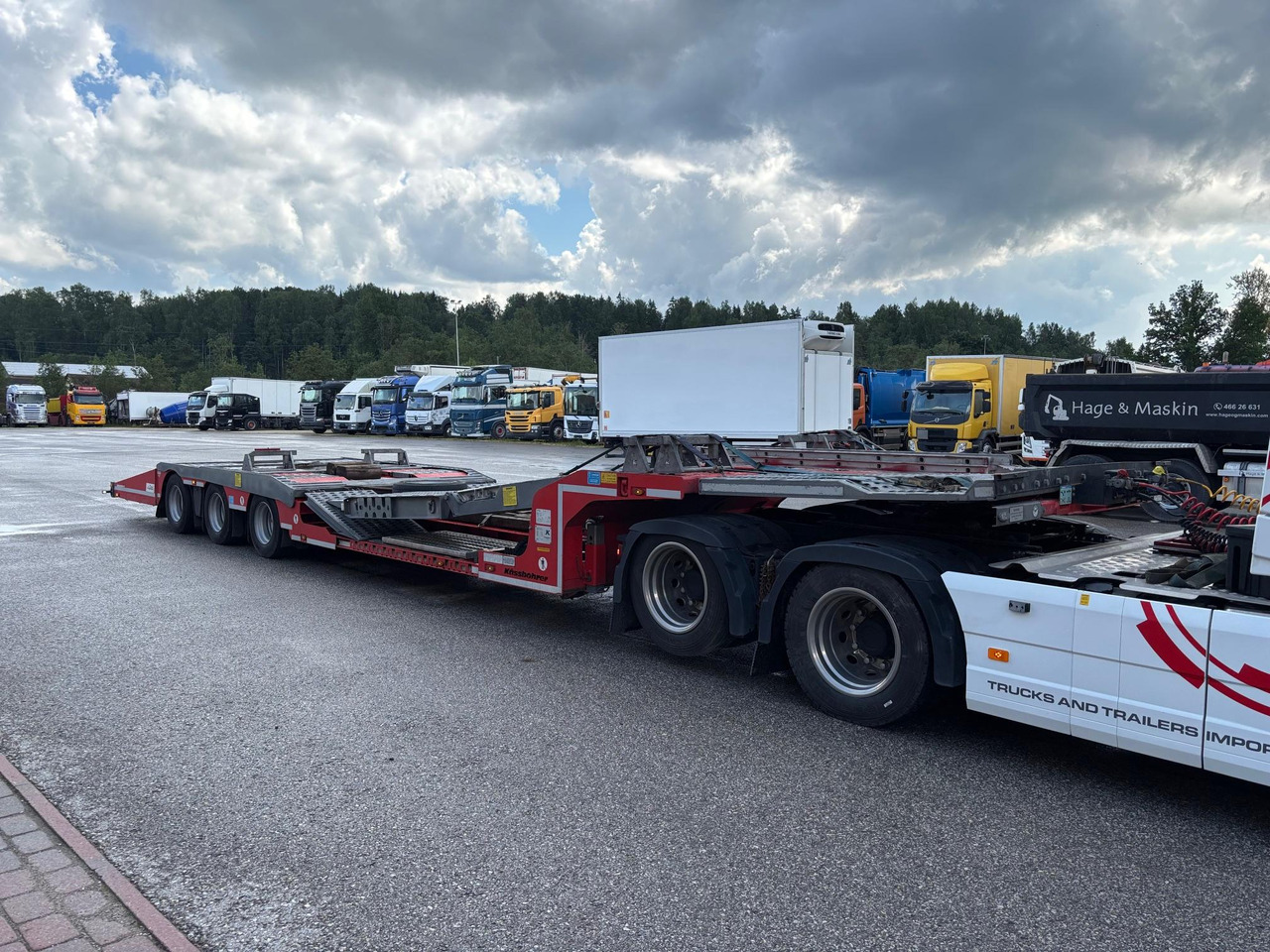 Semi-remorque porte-voitures KÄSSBOHRER: photos 17 Semi-remorque porte-voitures KÄSSBOHRER: photos 17