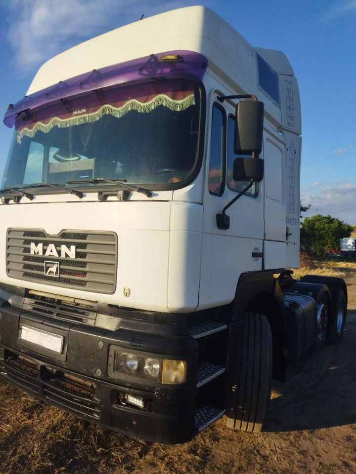 MAN 26.414 - Tracteur routier: photos 4 MAN 26.414 - Tracteur routier: photos 4