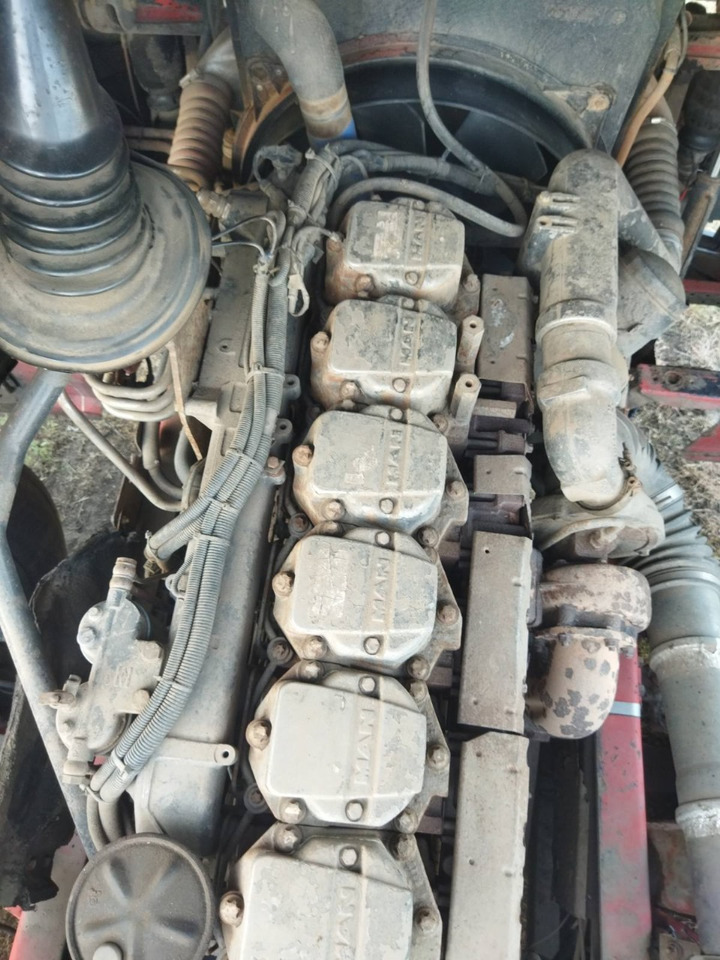 Tracteur routier MAN 26.414: photos 18