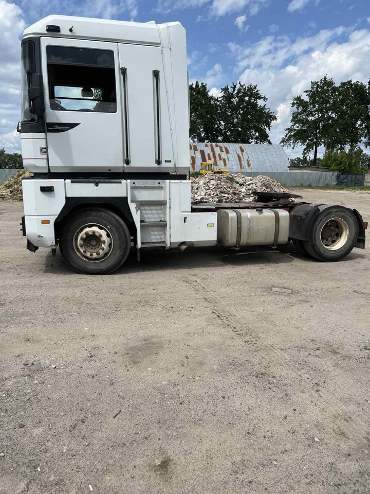 RENAULT Magnum 470 - Tracteur routier: photos 3 RENAULT Magnum 470 - Tracteur routier: photos 3