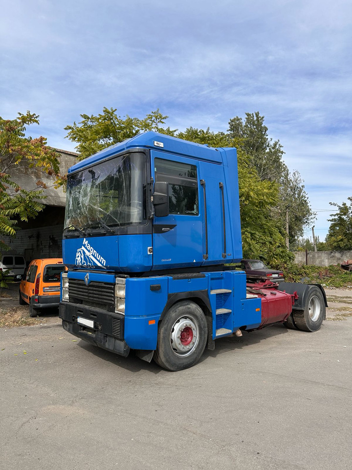 RENAULT Magnum 470 | ID1613S - Tracteur routier: photos 3 RENAULT Magnum 470 | ID1613S - Tracteur routier: photos 3