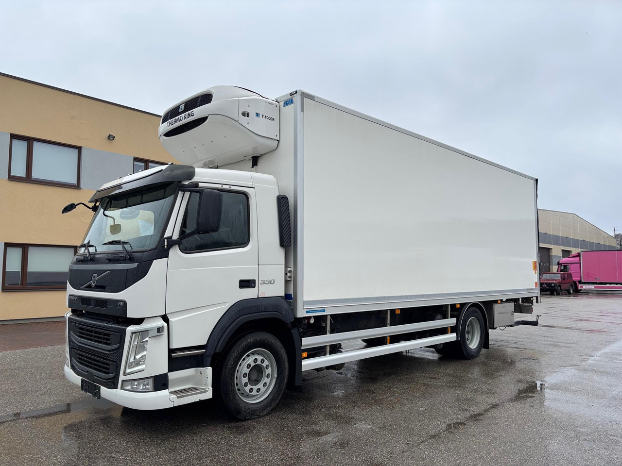 VOLVO FM330 - Camion frigorifique: photos 4 VOLVO FM330 - Camion frigorifique: photos 4