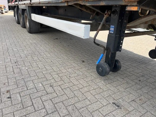 Krone 2x stack of 4x mega flat trailer - Semi-remorque plateau: photos 4 Krone 2x stack of 4x mega flat trailer - Semi-remorque plateau: photos 4