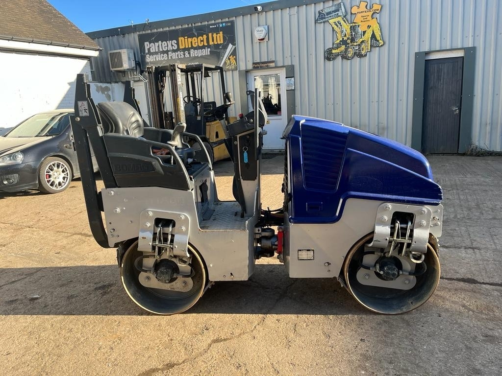 Bomag BW 80 AD-5 - Rouleau compresseur: photos 2 Bomag BW 80 AD-5 - Rouleau compresseur: photos 2