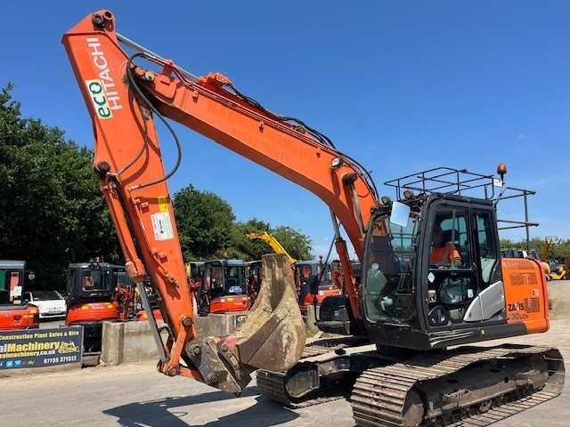Hitachi ZX 130 LC N-5 - Pelle sur chenille: photos 5 Hitachi ZX 130 LC N-5 - Pelle sur chenille: photos 5