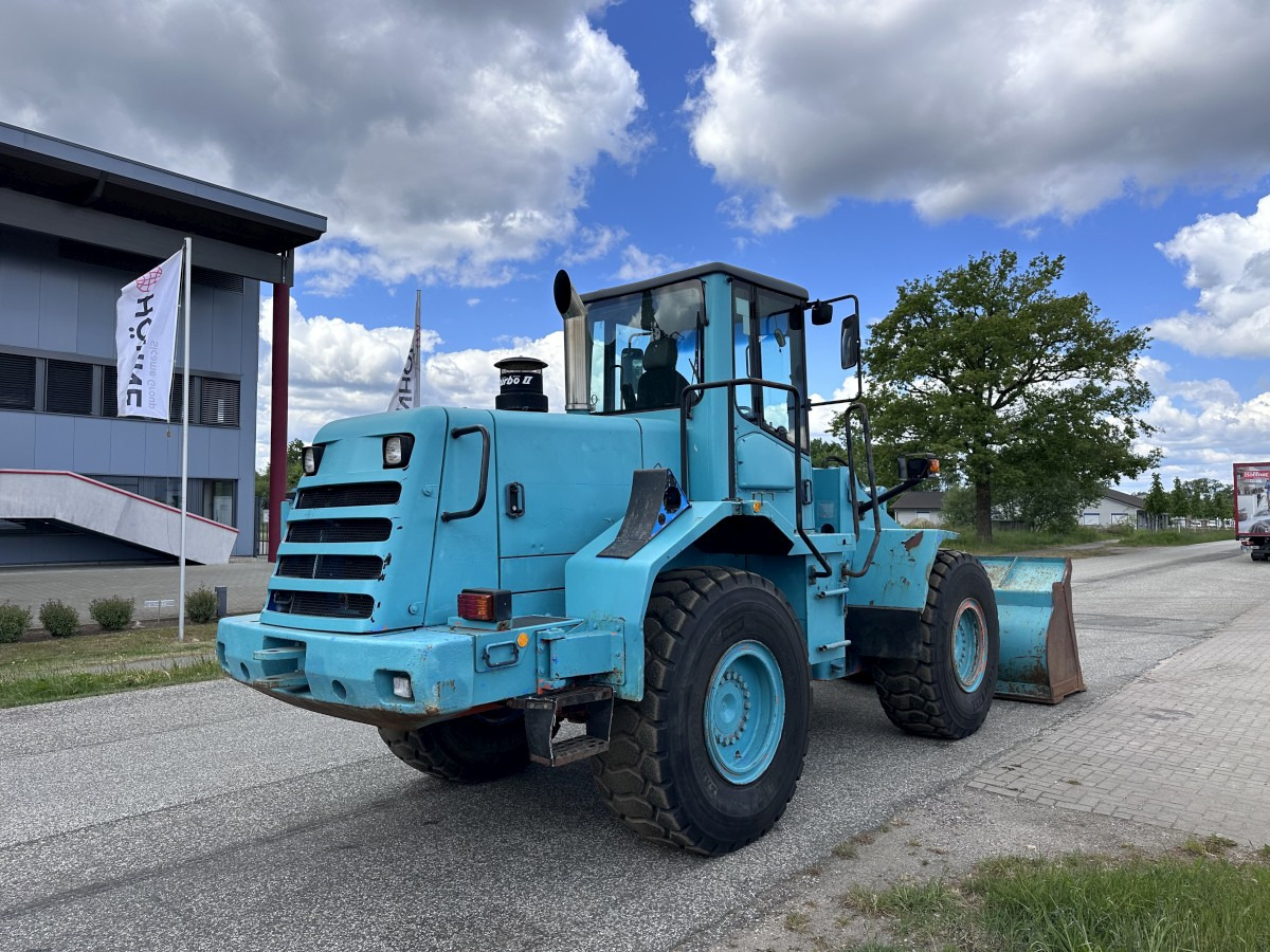 FIAT-HITACHI W 170 Cummins 6 Cyl. Turbo Deutsche Maschine ! - Chargeuse sur pneus: photos 4 FIAT-HITACHI W 170 Cummins 6 Cyl. Turbo Deutsche Maschine ! - Chargeuse sur pneus: photos 4