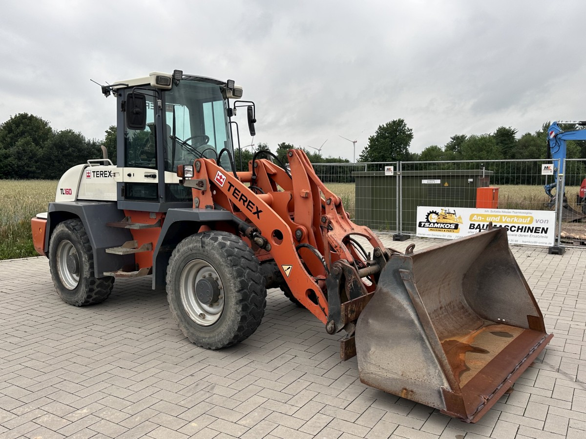 TEREX TL 160 Klima Schaufel + Palettengabel Top ! - Chargeuse sur pneus: photos 4 TEREX TL 160 Klima Schaufel + Palettengabel Top ! - Chargeuse sur pneus: photos 4