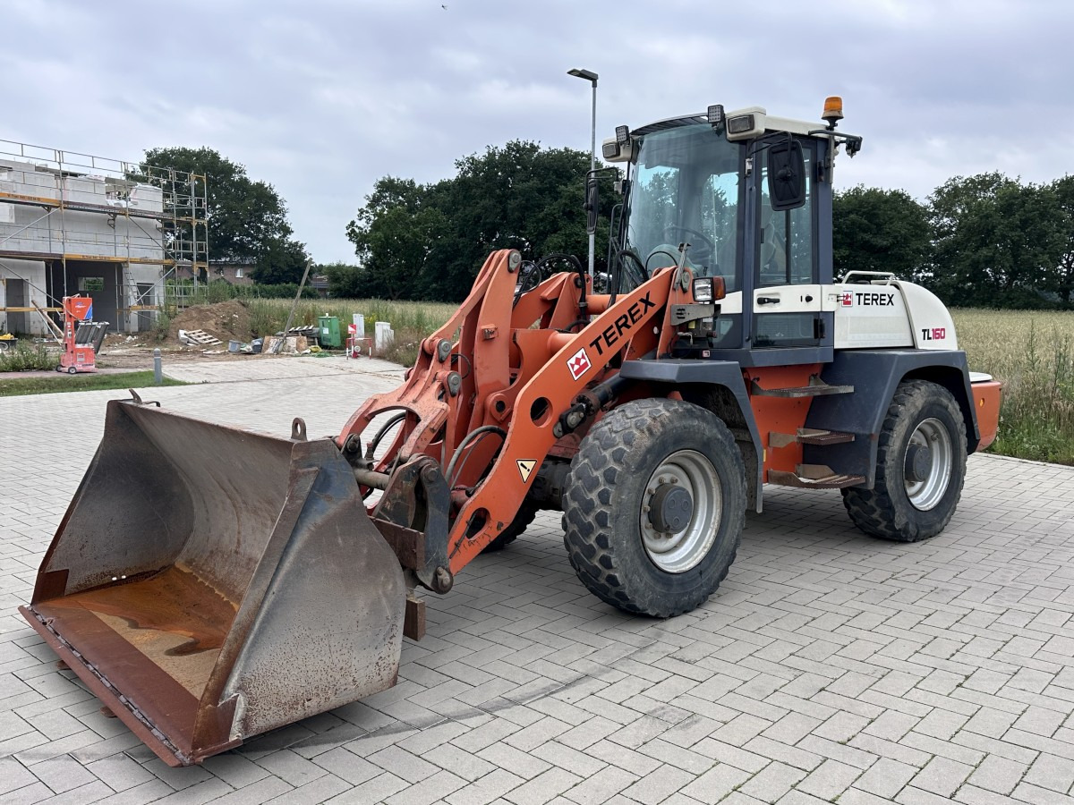 TEREX TL 160 Klima Schaufel + Palettengabel Top ! - Chargeuse sur pneus: photos 3 TEREX TL 160 Klima Schaufel + Palettengabel Top ! - Chargeuse sur pneus: photos 3