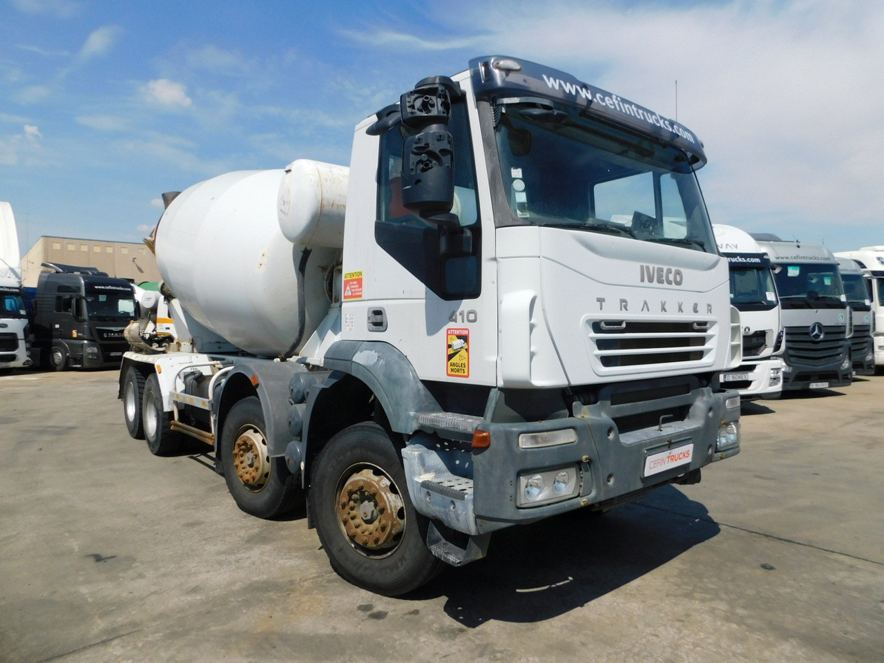 Iveco Trakker ad340t41b - Camion malaxeur: photos 2 Iveco Trakker ad340t41b - Camion malaxeur: photos 2