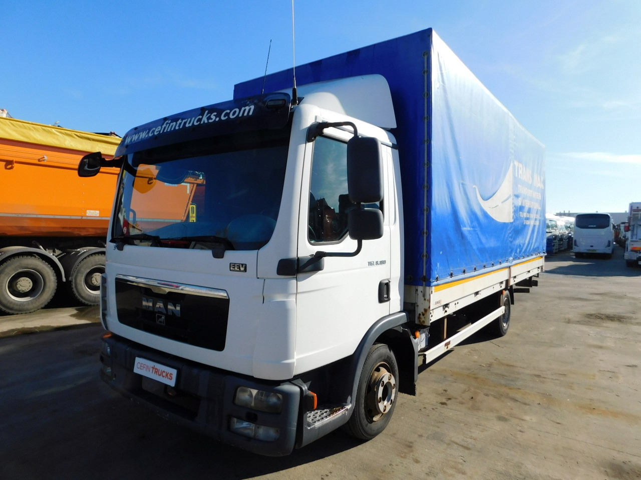 Man Tgl 8180 - Camion à rideaux coulissants: photos 1 Man Tgl 8180 - Camion à rideaux coulissants: photos 1