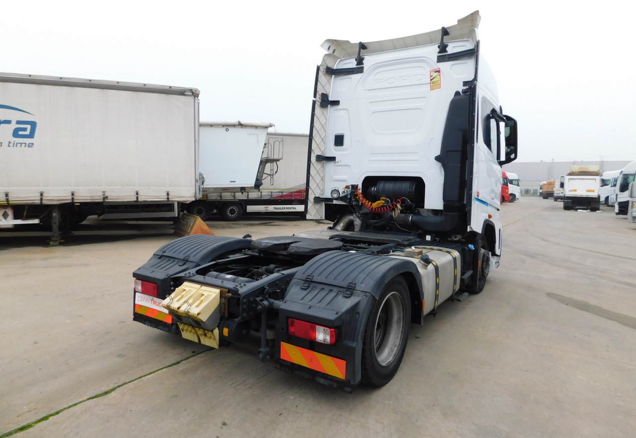 Ford F max ll 4x2 scab e6 12tx2620 - Tracteur routier: photos 3 Ford F max ll 4x2 scab e6 12tx2620 - Tracteur routier: photos 3