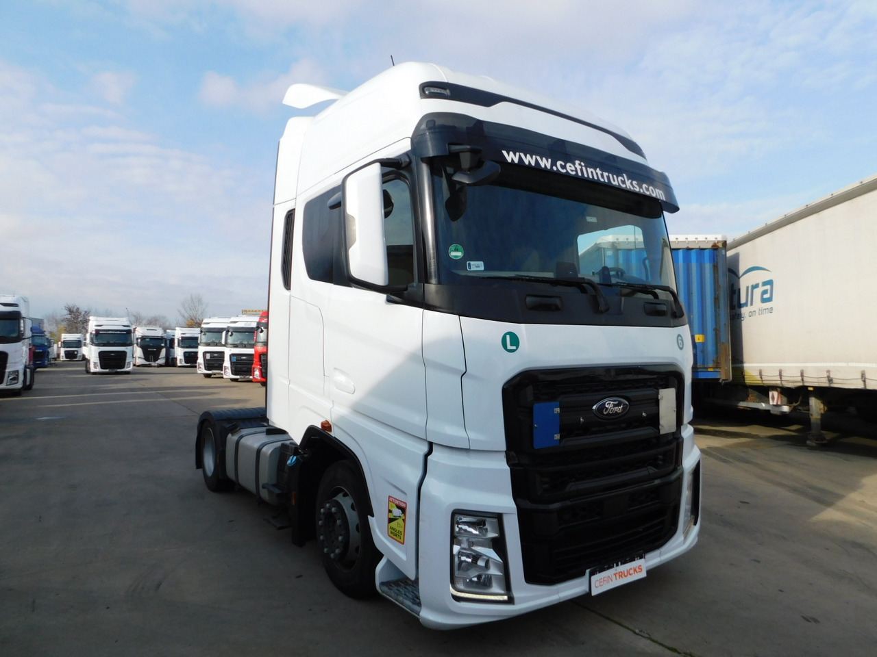 Ford F max ll 4x2 scab e6 12tx2620 - Tracteur routier: photos 2 Ford F max ll 4x2 scab e6 12tx2620 - Tracteur routier: photos 2
